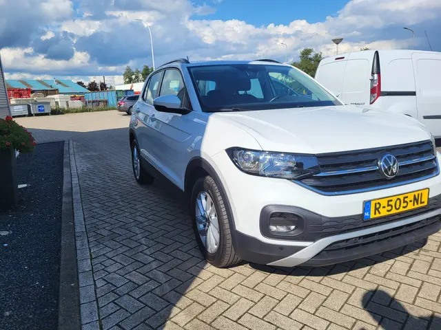 Volkswagen T-Cross 1.0 TSI Go 2021 Benzine 4