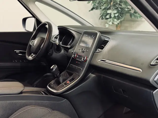Renault Scénic 1.3 TCe Limited 2019 Benzine 22