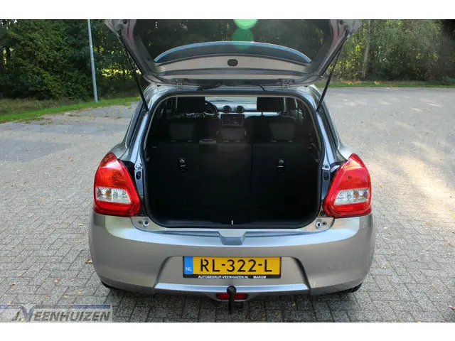 Suzuki Swift 1.2 Select 2018 Benzine 11