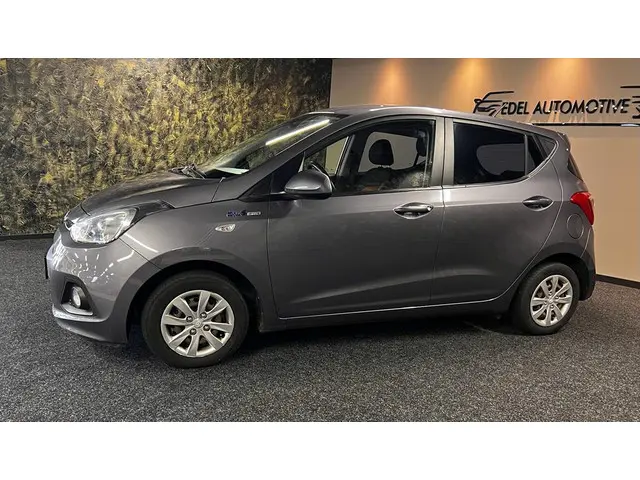 Hyundai i10 1.0i i-Motion Comfort 2015 Benzine 3