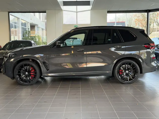BMW X5 xDrive50e 2023 Hybride Benzine 5