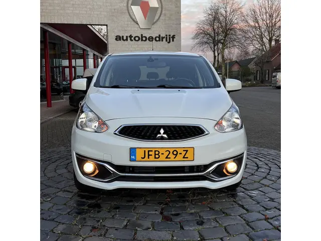 Mitsubishi Space Star 1.2 Invite 2019 Benzine 21