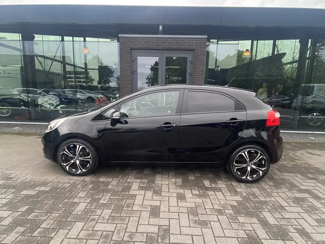 Kia Rio 2