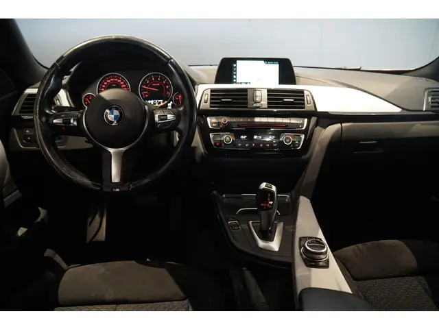 BMW 4 Serie 3