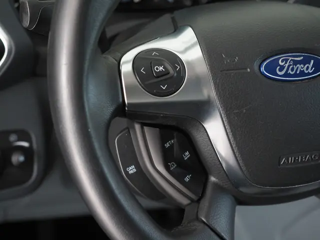 Ford C-MAX 1.6 Titanium 2012 Benzine 11