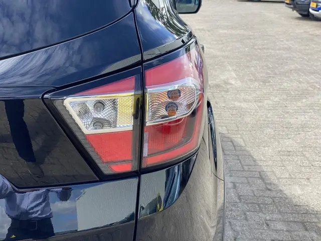 Ford Kuga 1.5 EcoBoost ST Line 2019 Benzine 13