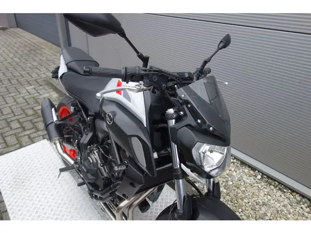 Yamaha MT 07 ABS 2019 Benzine 7