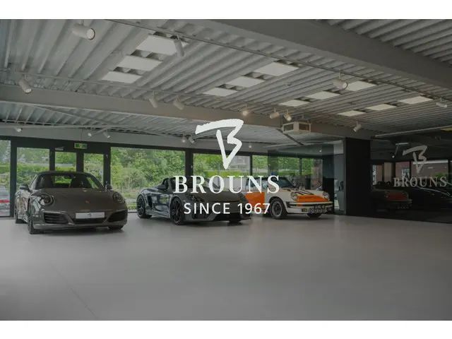 Porsche Cayenne Coupé 3.0 Platinum Edition 2022 Benzine 35