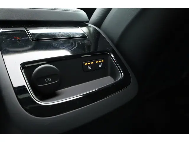 Volvo S90 2.0 T8 AWD Plus Dark 2025 Hybride Benzine 32