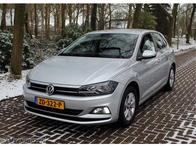 Volkswagen Polo 1.0 TSI Comfortline 2019 Benzine 5