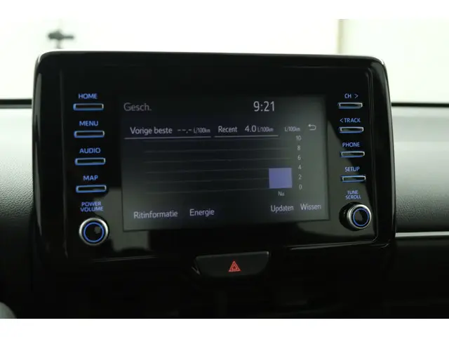 Toyota Yaris 1.5 Hybrid Active 2023 Hybride Benzine 59