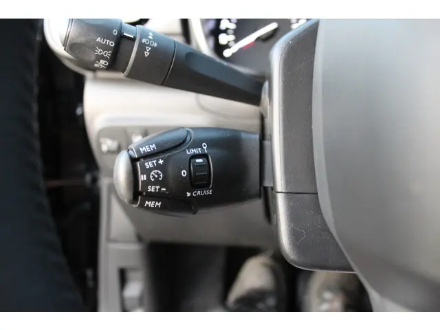 Citroën C3 1.2 PureTech S&S Shine 2017 Benzine 11