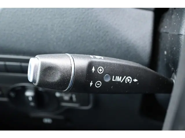 Mercedes-Benz Vito 116 CDI L1 2021 Diesel 15