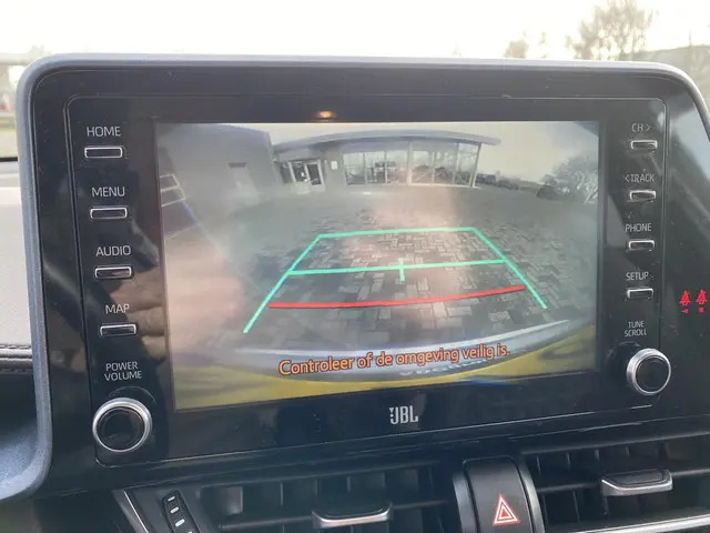 Toyota C-HR 2.0 Hybrid Style 2021 Hybride Benzine 20