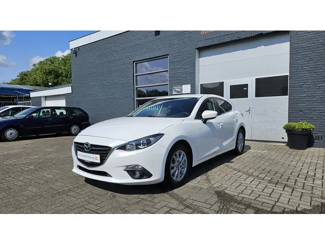 Mazda 3 2.0 SkyActiv-G 120 Center-Line 2016 Benzine 9