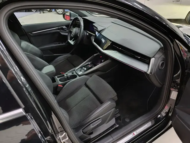 Audi A3 Sportback 35 TFSI edition one 2020 Benzine 18