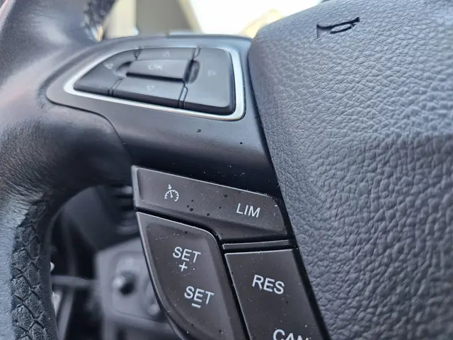 Ford C-MAX 1.0 AIRCO LM PDC MFSTUUR 2018 Benzine 18