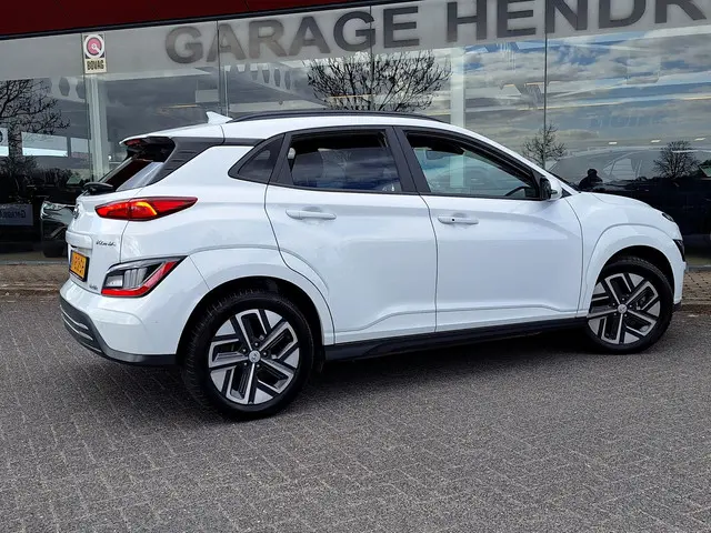 Hyundai Kona EV Fashion 64 kWh 2021 Elektrisch 7