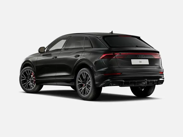 Audi Q8 2