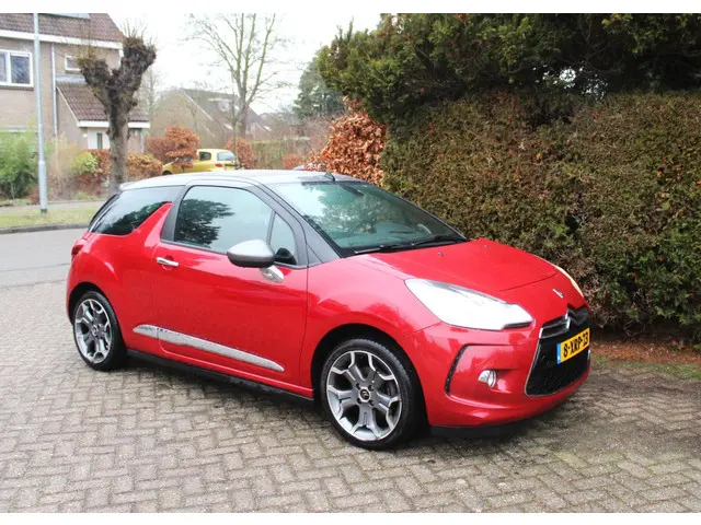 Citroën DS3 Cabrio 1.6 THP Sport Chic 2013 Benzine 19