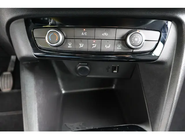 Opel Corsa 1.2 Edition 2020 Benzine 28