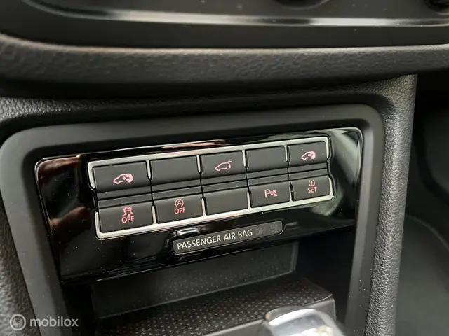 Volkswagen Sharan 1.4 TSI Highline 6p. 2012 Benzine 14