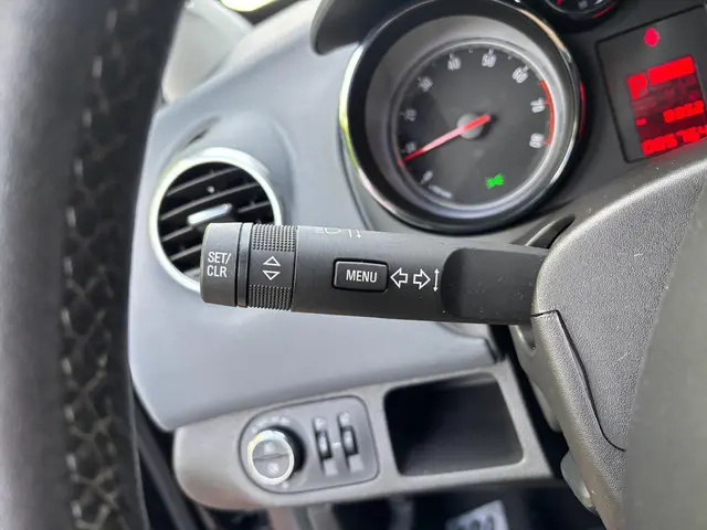 Opel Meriva 1.4 Turbo Cosmo 2012 Benzine 25