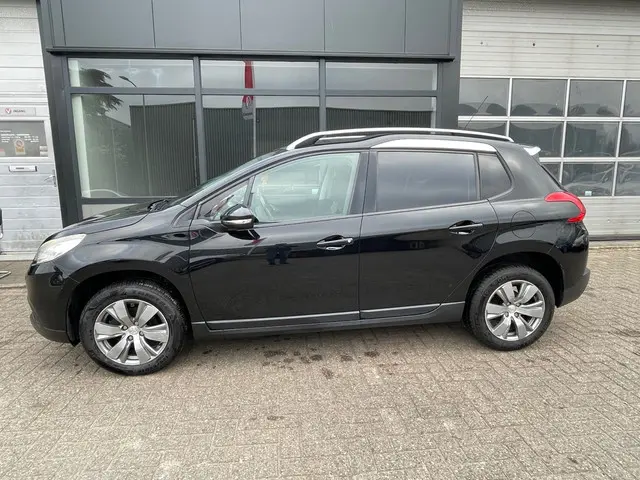 Peugeot 2008 Navi, Cruise, Airco, Startklaar ! 2015 Benzine 9
