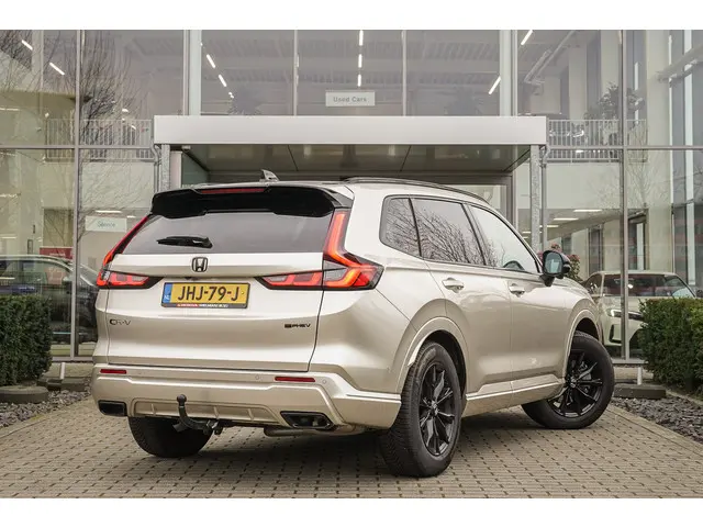 Honda CR-V 2.0i e:PHEV ADVANCE TECH 2025 Hybride Benzine 3