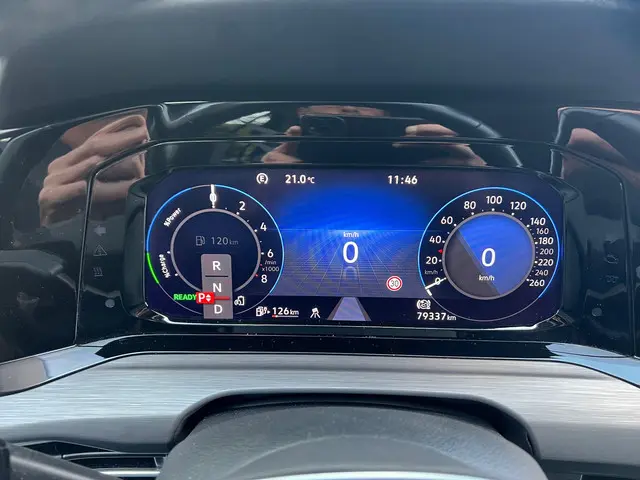 Volkswagen Golf 1.4 eHybrid Style 2021 Hybride Benzine 23