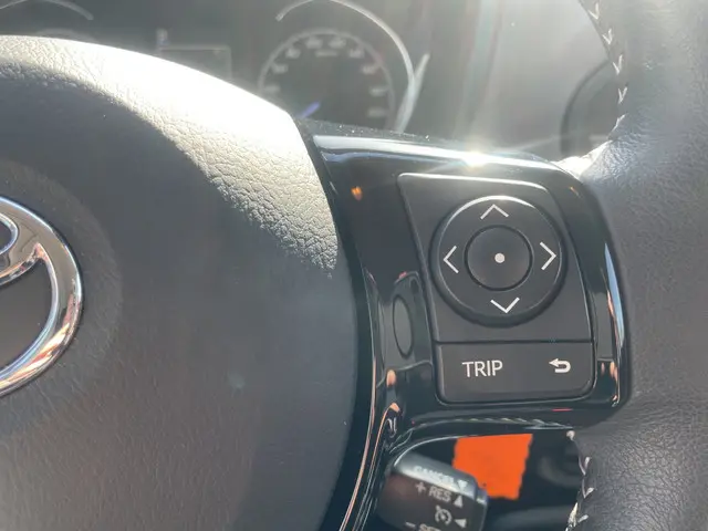 Toyota Yaris 1.5 Hybrid Aspiration 2017 Hybride Benzine 14