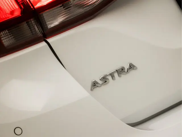 Opel Astra Sports Tourer 1.2 Design & Tech 2022 Benzine 29