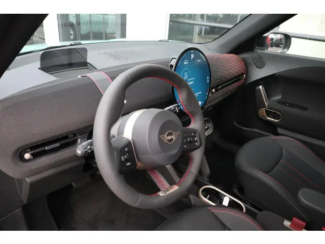 MINI Aceman E 2025 Elektrisch 17