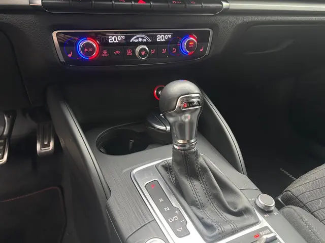 Audi A3 SPORTBACK 1.8 TFSI Ambition 2013 Benzine 27