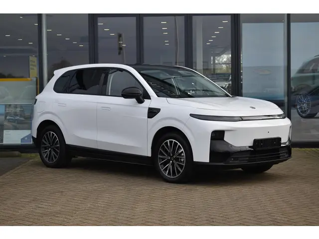 Leapmotor B10 Design ProMax 67.1 kWh 2025 Elektrisch 2