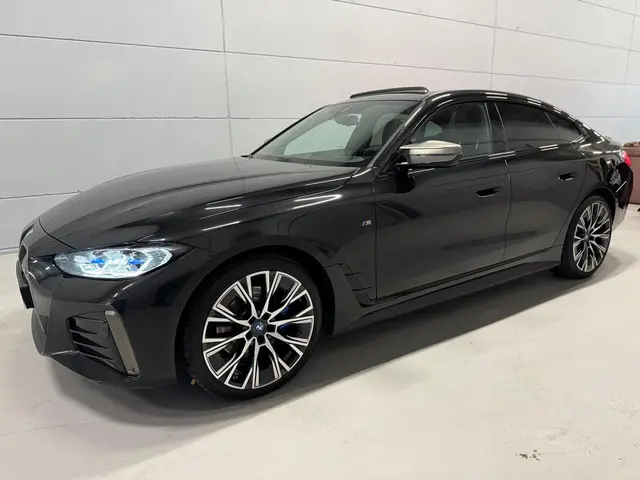 BMW i4 M50 High Executive 84 kWh 2023 Elektrisch 3