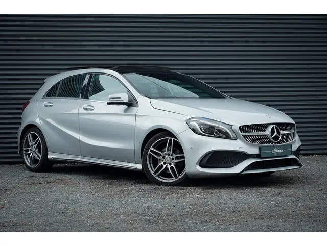 Mercedes-Benz A-Klasse 180 Ambition 2016 Benzine 12