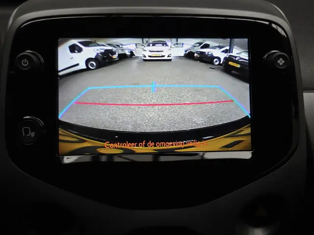 Toyota Aygo 1.0 VVT-i x-play 2021 Benzine 27