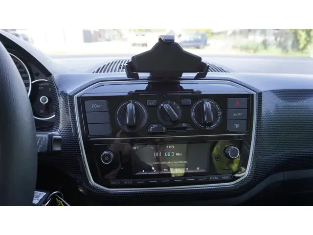 Volkswagen up! 1.0 Airco 5 drs Blue tooth 2021 Benzine 10
