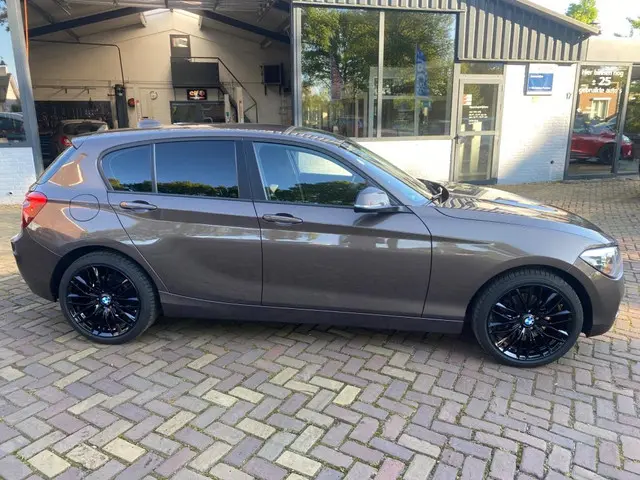 BMW 1 Serie 2