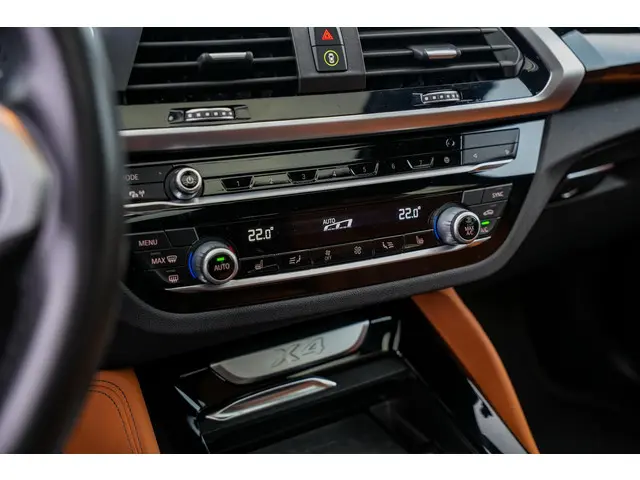 BMW X4 xDrive20i High Executive Edition 2020 Benzine 16