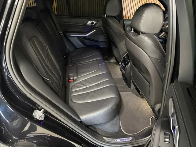 BMW X5 M50d High Executive - HUD - H&K - Pan 2019 Diesel 12