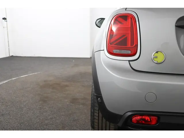 MINI Electric Mini Classic 33 kWh 2023 Elektrisch 29