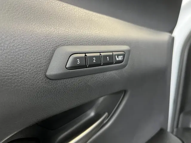 Lexus UX 250h AWD F Sport Premium 2019 Hybride Benzine 14