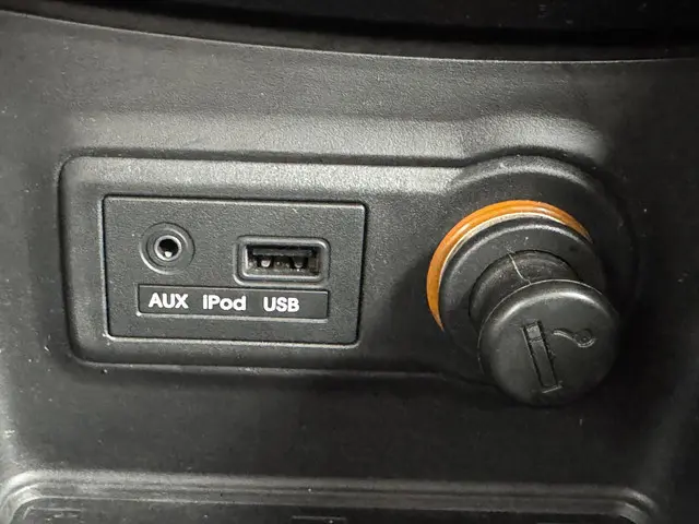 Kia Venga 1.4 CVVT Plus Pack 2012 Benzine 31