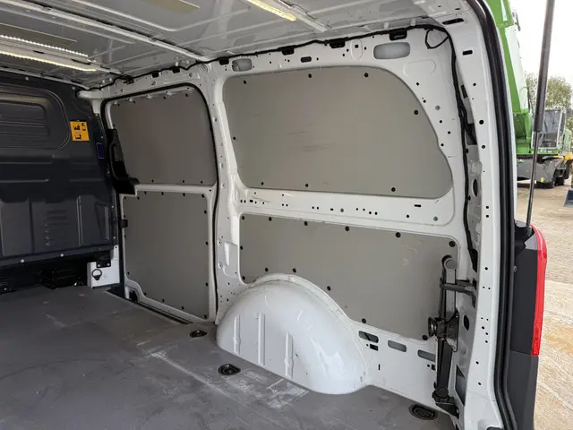 Mercedes-Benz Vito 114 2.1 CDI 2019 Diesel 15