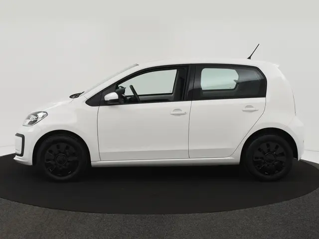 Volkswagen up! 1.0 BMT move up! AUTOM. 2018 Benzine 4