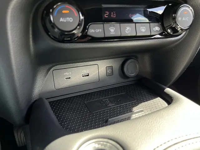 Nissan Juke 1.6 Hybrid N-Design 2025 Hybride Benzine 30