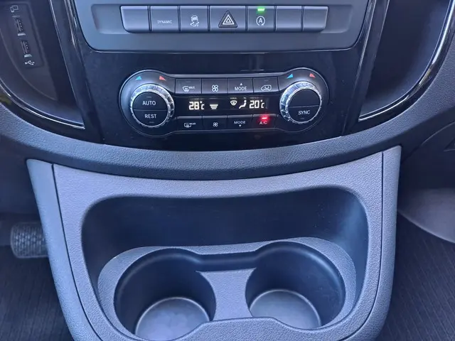 Mercedes-Benz Vito 116 CDI Lang DC Comfort 2023 Diesel 14