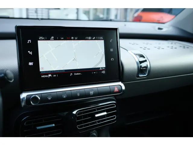 Citroën C4 Cactus PT Shine 110 Automaat-6 2018 Benzine 31
